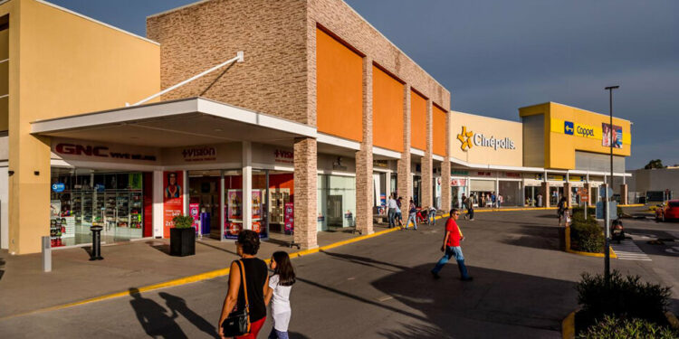 ¿Qué centros comerciales ya no cobran estacionamiento en San Luis Potosí?