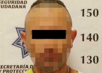 Detienen a sujeto por apedrear a su padre