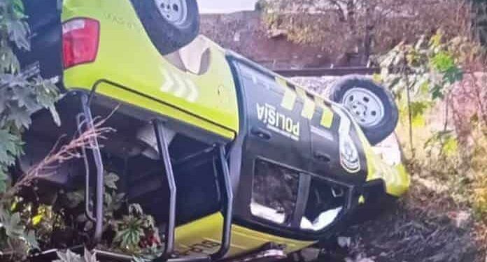Otra patrulla de la “polisía” se accidentada en la col. Progreso