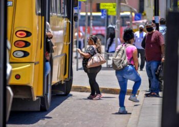 VIDEO: SCT analiza reestructuración de rutas del transporte urbano