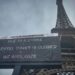 ¡Torre Eiffel se queda sin turistas! Trabajadores se van a huelga