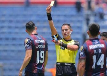 Iván López será el árbitro del León vs Atlético