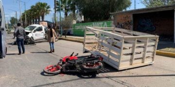 VIDEO: Vehículo que cayó de grúa provocó terrible accidente en la ´57