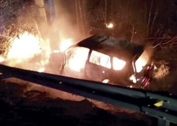 Fallece hombre al sufrir accidente automovilístico