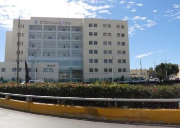 Trabajadores del Hospital Central podrían irse a huelga