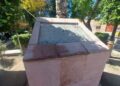 A unos días de la inauguración del Barrio El Saucito, intentaron robarse la placa