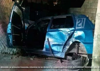 Muere copiloto al chocar camioneta en Blvr. Rocha Cordero