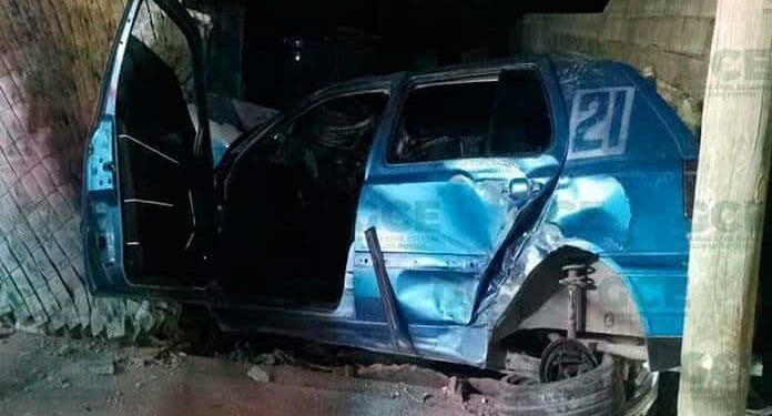 Muere copiloto al chocar camioneta en Blvr. Rocha Cordero