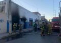 VIDEO: Reportan incendio en una maderería en el Montecillo