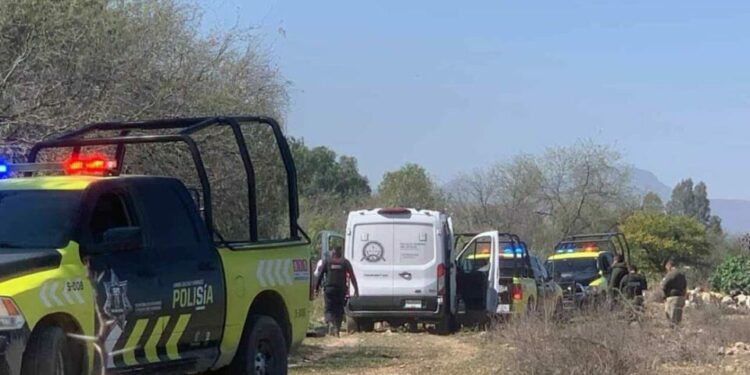 Macabro hallazgo de cuerpo semienterrado en San Juanico