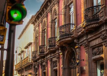 Jueves ventoso y parcialmente nublado en San Luis Potosí