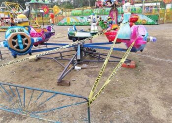 VIDEO: 8 menores lesionados tras falla de juego mecánico en la Fenahuap
