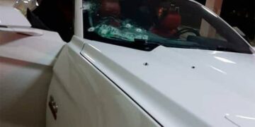 Muere niña en ataque a familia en la Av. Chapultepec