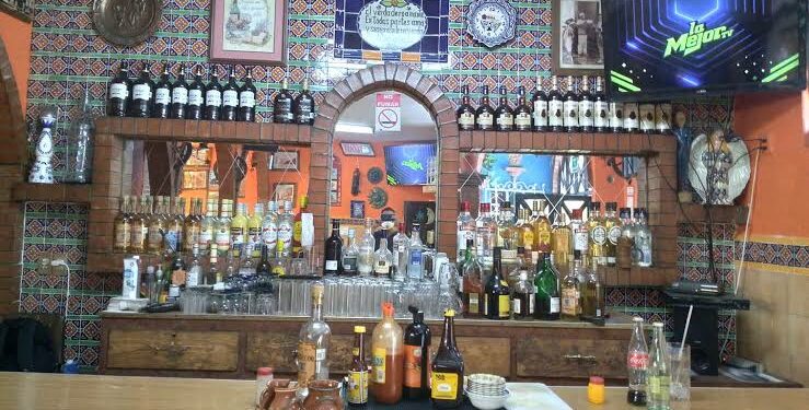 El emblemático recorrido de los siete bares en San Luis Potosí