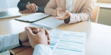 Casi 70% de empresas están de acuerdo con reducir jornada laboral