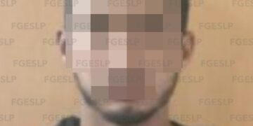 Detiene a objetivo criminal por robo a una cadena comercial de conveniencia