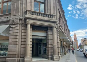 Plaza “La Exposición” entre las cenizas y el olvido