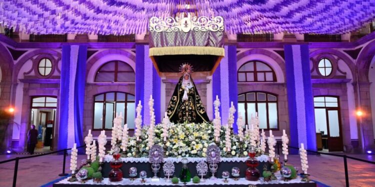 Inauguraron el Altar de Dolores en Palacio de Gobierno