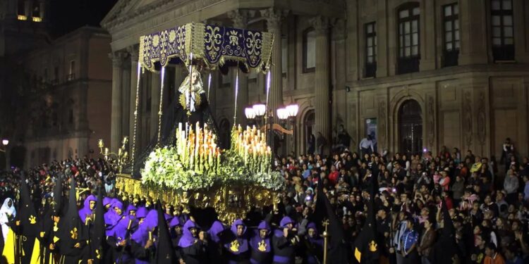 Procesión del silencio: Fe y devoción en Semana Santa