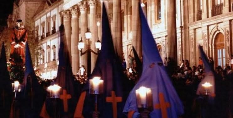 ¿Por qué Semana Santa no está establecida como descanso obligatorio en la ley?