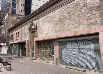 Acuerdan comercio y alcaldía plan de seguridad en avenida Carranza