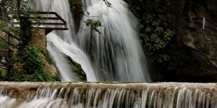 Muy caro, visitar las Cascadas de Tamasopo