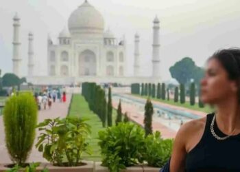 Turista española es violada por siete hombres en India