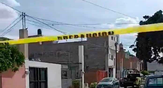 Hallan a una mujer asesinada a puñaladas