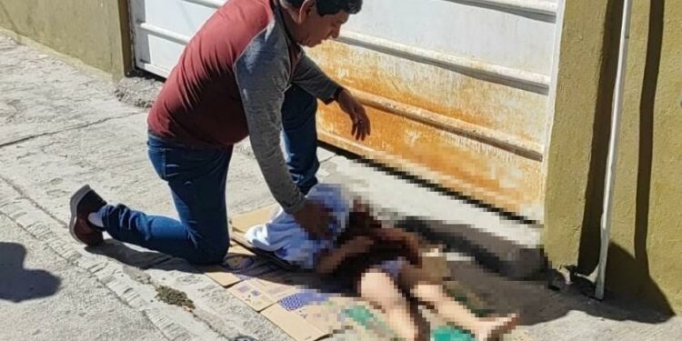 VIDEO: Cae niña de un primer piso en la 21 de Marzo