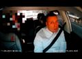 VIDEO: Mujer agrede a taxista y amenaza de acusarlo de acoso por ir lento en CDMX