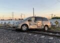 Conductor de camioneta es embestido por tren en la 6 de junio