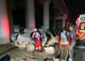Auto queda volcado en accidente sobre carretera 57, hay un herido grave