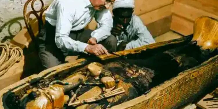Descubren causa de la ‘maldición del faraón’ que mató a más de 20 personas al abrir la tumba del Tutankamón en 1922