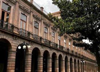 Lunes parcialmente nublado en San Luis Potosí