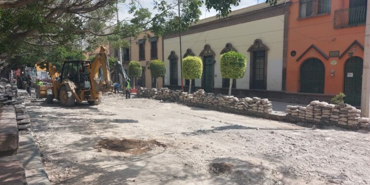 Vecinos del barrio de San Miguelito denuncian falta de coordinación en obra de modernización