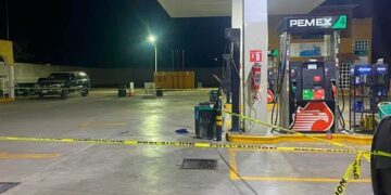 Balean a mujer en gasolinera de Cd. Fernández