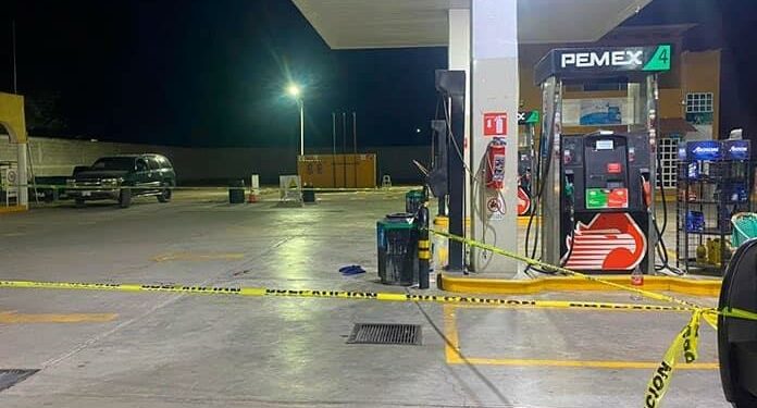 Balean a mujer en gasolinera de Cd. Fernández