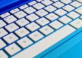 El nuevo meme que tienes que entender: “Mira tu teclado entre la S y la G”