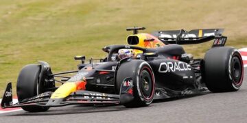 Max Verstappen se queda la pole en Suzuka