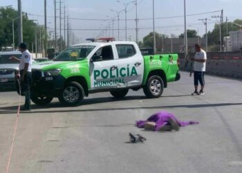 Fallece hombre de la tercera edad tras ser arrollado por trasporte de personal