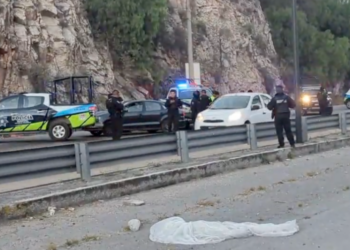 VIDEO: Abandonan restos humanos dentro y fuera de auto en Periférico Ecológico de Puebla