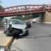 Conductora sufre accidente en el Río Santiago