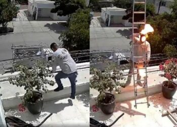 VIDEO: Joven sufre descarga eléctrica y cae del techo de un negocio en Sinaloa