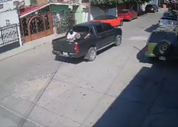 VIDEO: Asalto a plena luz del día en la Colonia Popular