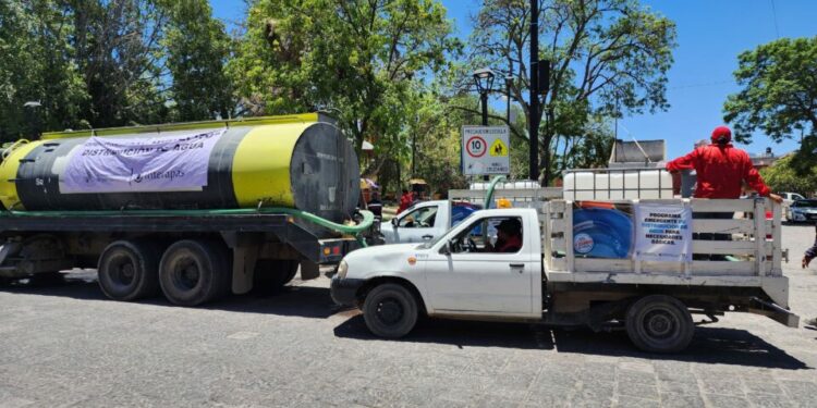 A parte de todo… vecinos de San Miguelito están sin agua