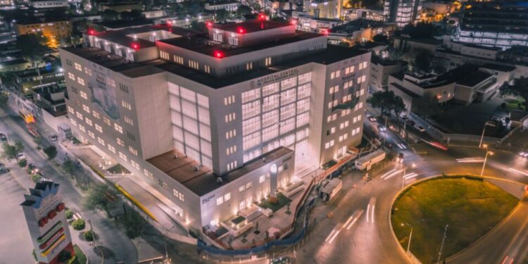  Torres Sánchez niega falta de medicamentos en el Hospital Central