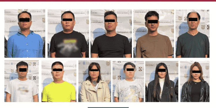 Desmantelan red de explotación sexual y casino clandestino en CDMX, detienen a 11 personas