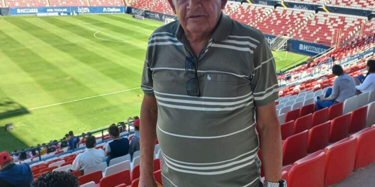 En el Atletico de San Luis no se dejan ayudar: Antonio Loria