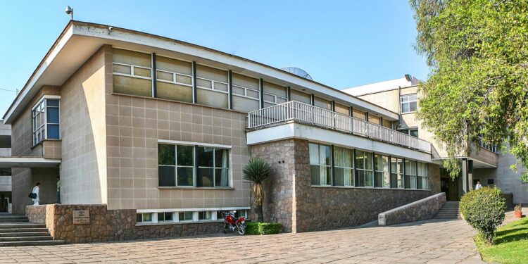 Facultad de Medicina de la UASLP logra el primer lugar a nivel nacional en el Examen General de Egreso