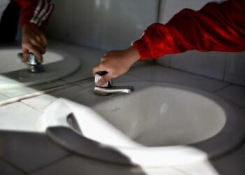 Al rededor de 100 escuelas en Soledad de Graciano, no cuentan con agua
